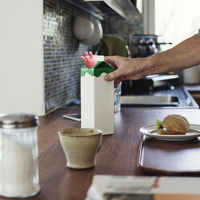 Funny Pouring Milk Bottle Cap  - đánh giá và giá Bean Hopper Lid